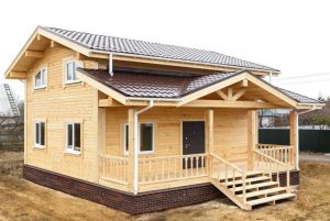 Комбинированный дом - каменный с энергоэффективной каркасной шапкой